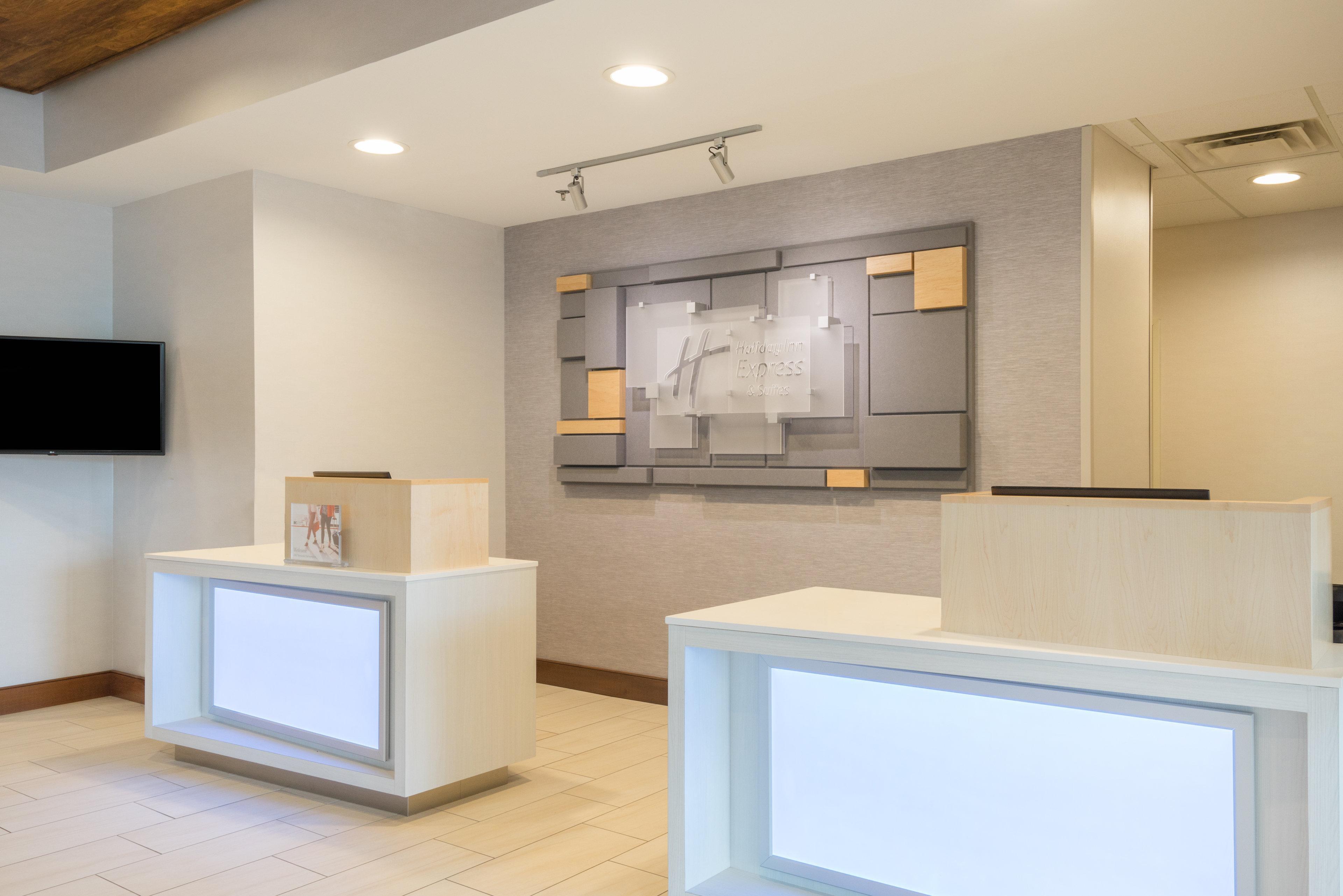 Holiday Inn Express Hotel & Suites Frankfort By Ihg Eksteriør bilde