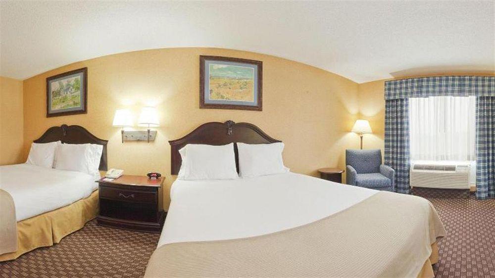 Holiday Inn Express Hotel & Suites Frankfort By Ihg Eksteriør bilde